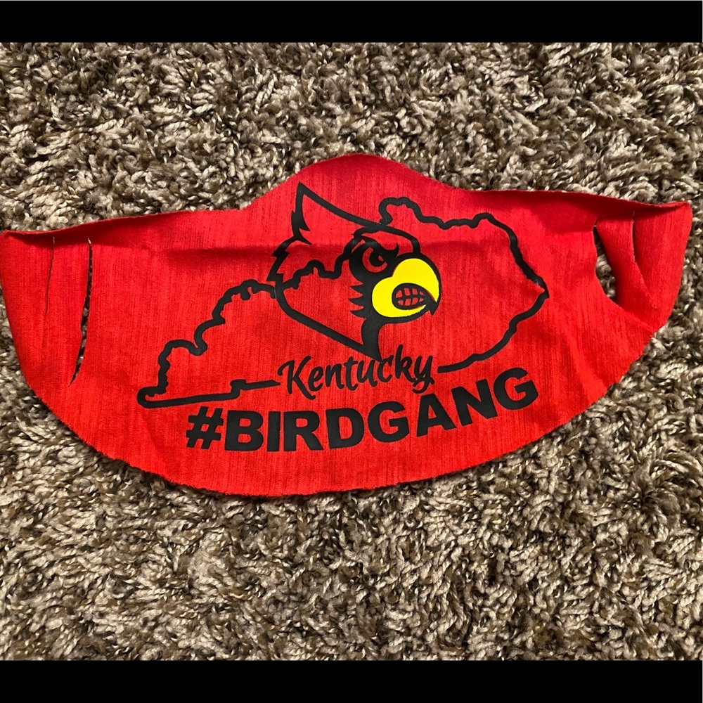 Kentucky cardinals mask